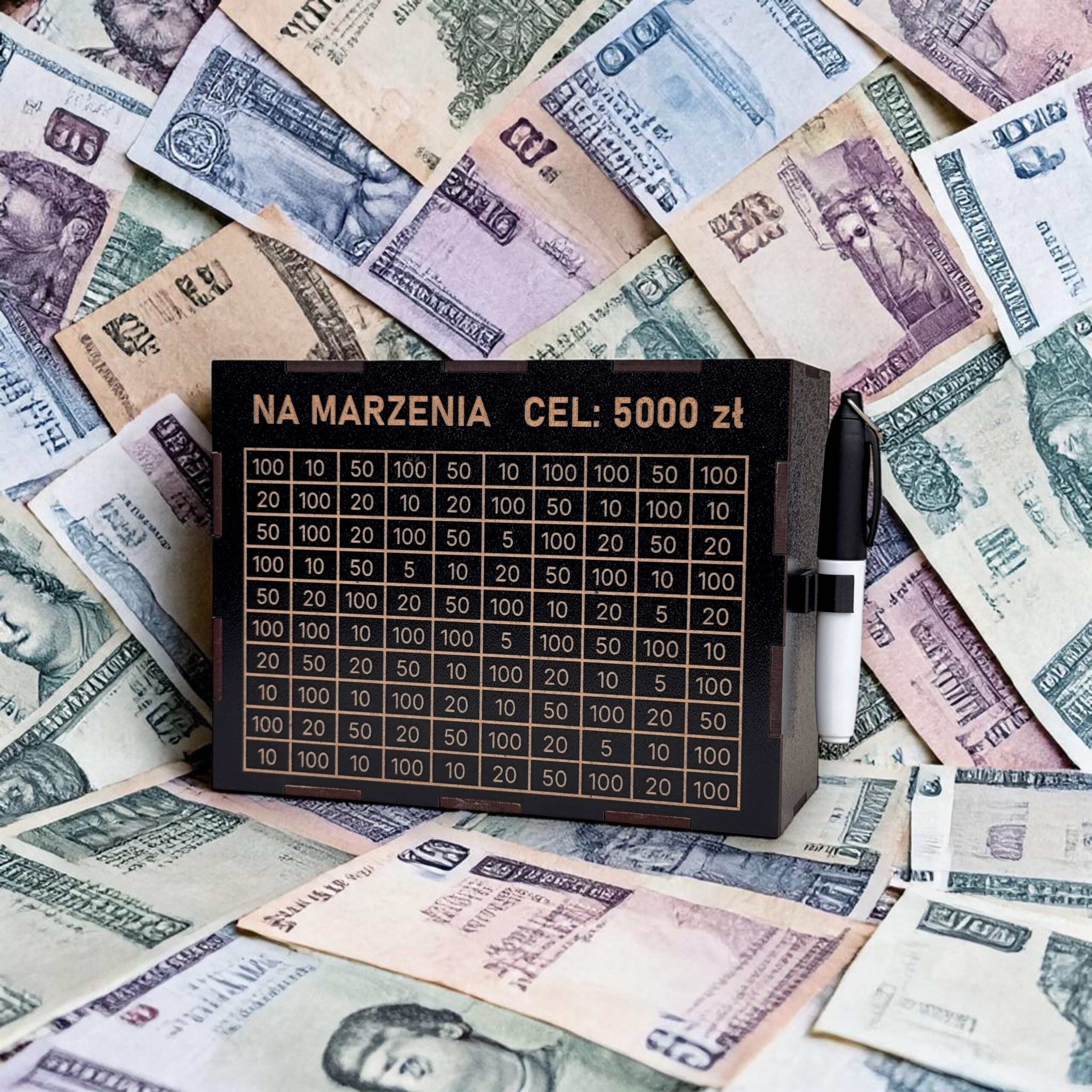 Personalizowana Skarbonka Wykreślana CZARNA S + marker gratis - obrazek 8